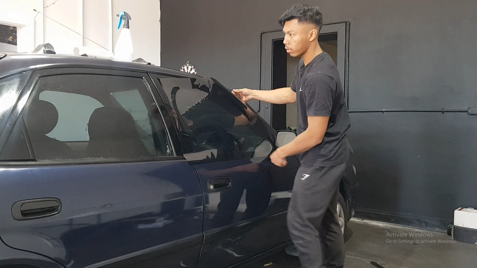Jamie Him — tinting a car professionally