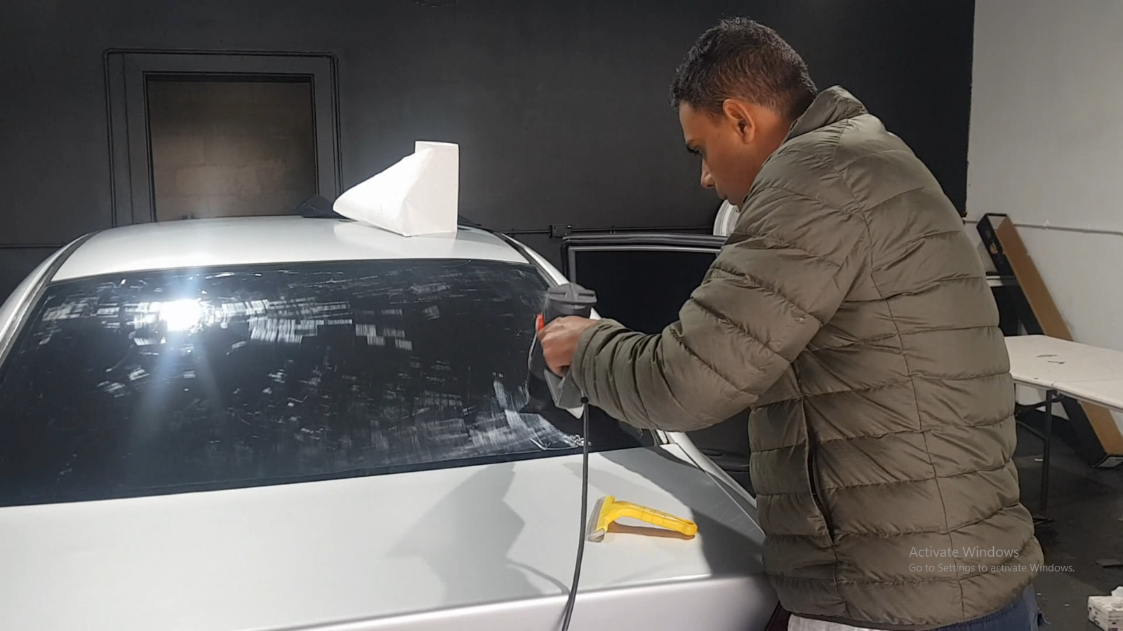 Mohsin Ami — tinting a car professionally
